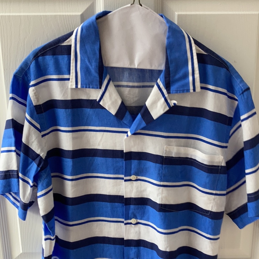 Polo Men’s Large Linen sport shirt- NWT
